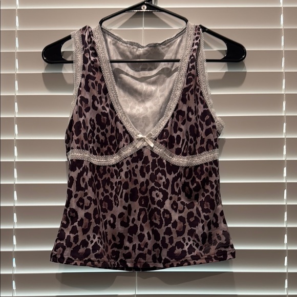 SHEIN Tops - Leopard Print Sleeveless Top